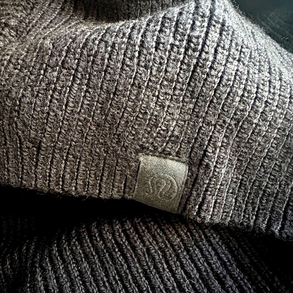 LULULEMON Blk Merino Wool Blend Ribbed Knit Button Front Cardigan Sweater Wmn S - Picture 6 of 9